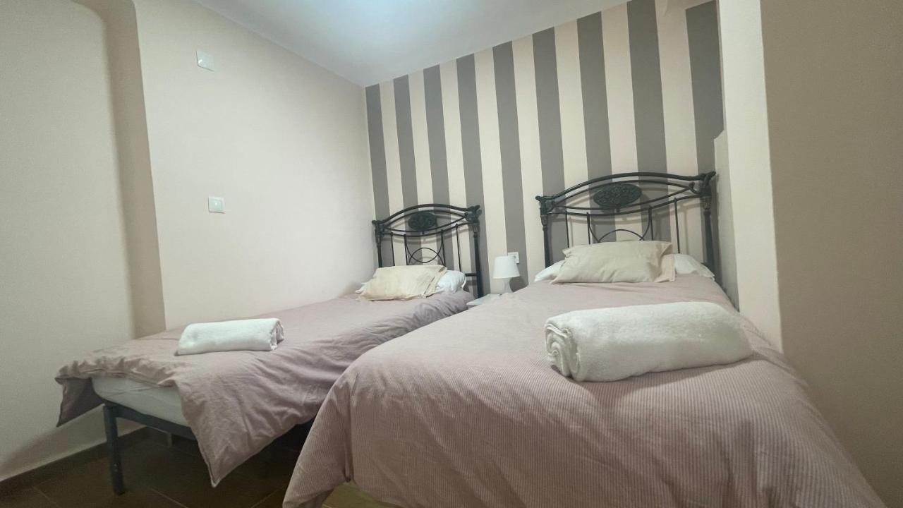شقة بينالماذينا  في Apartamento Santa Ana المظهر الخارجي الصورة